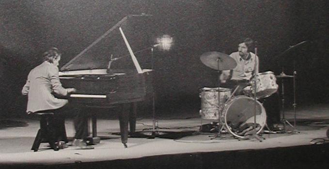Performance di Claudio Fontanelli con Giorgio Gardini (1974)